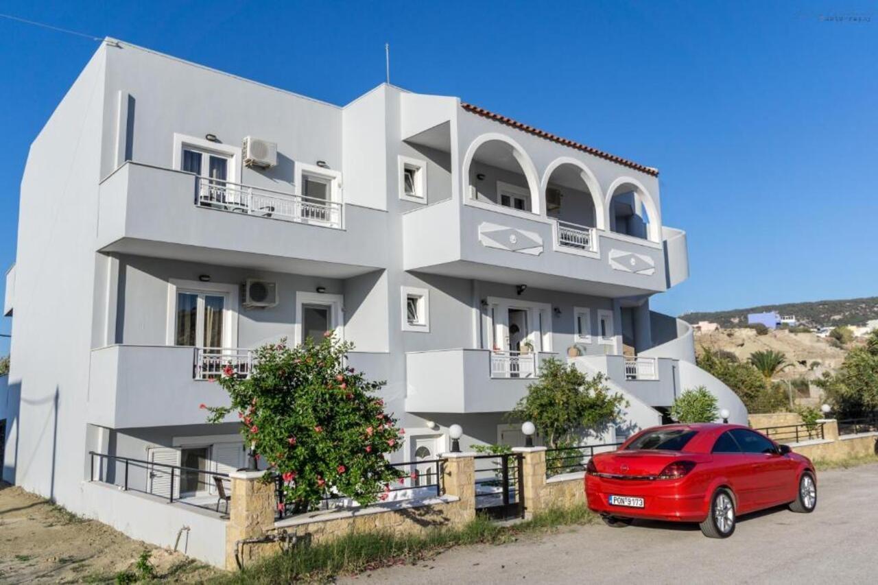 Sotirios Apartments Kárpathos Eksteriør bilde