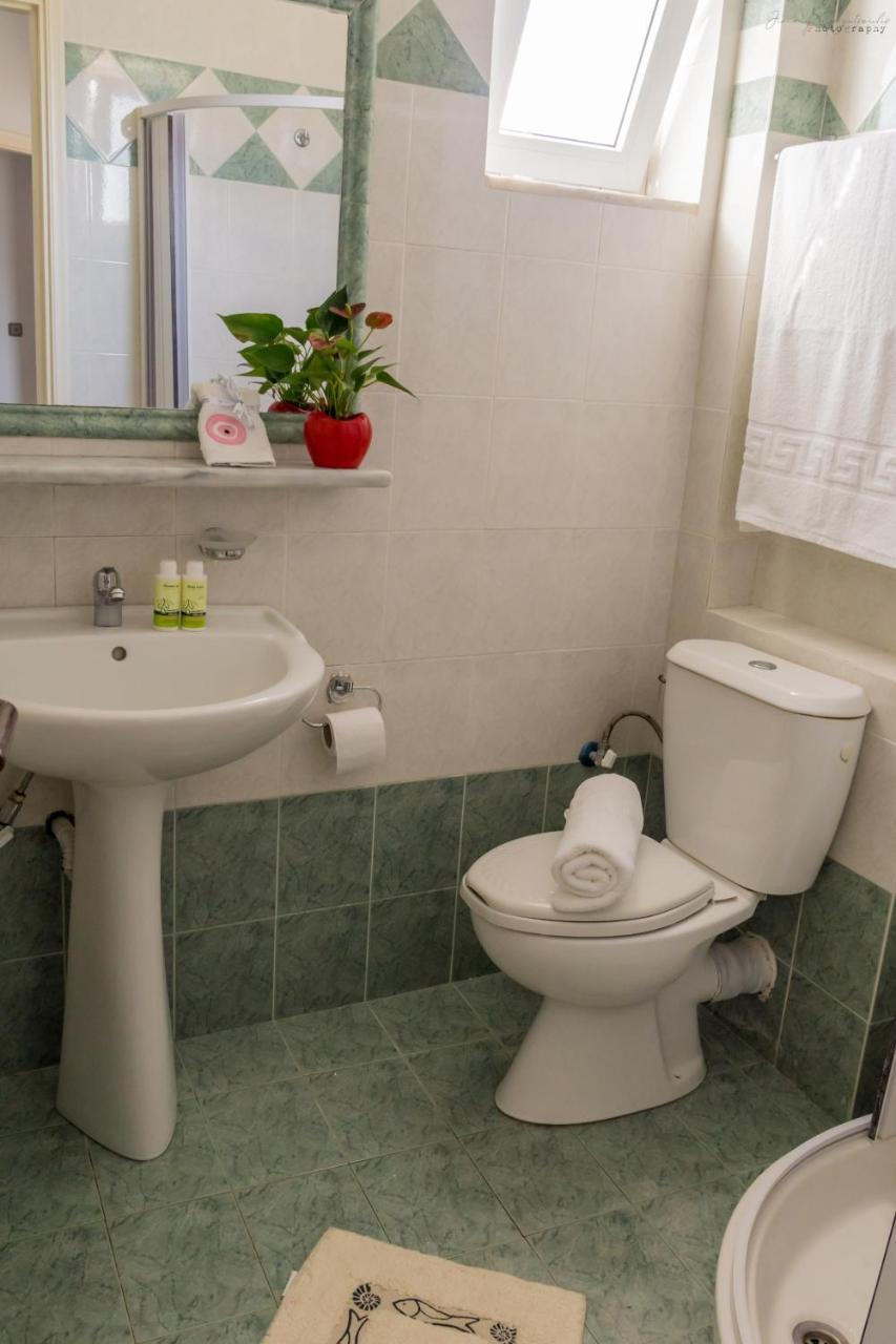 Sotirios Apartments Kárpathos Eksteriør bilde